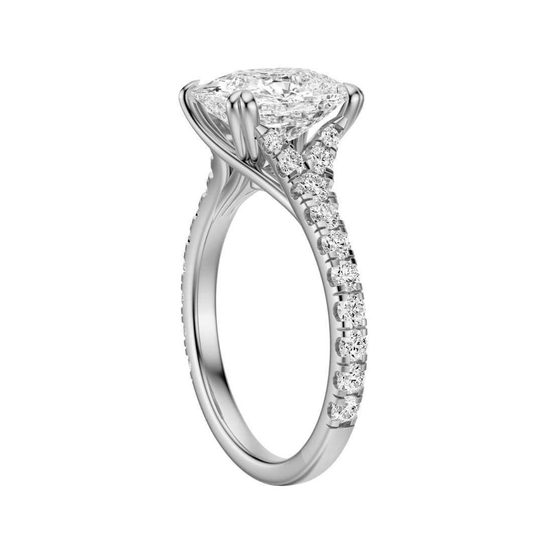 Cushion Cut 2.50 CT F VS2 Lab Grown Diamond Ring in Gold (IGI)