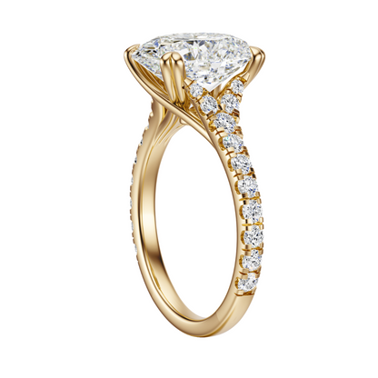 Oval Cut 2.50 CT F VS2 Lab Grown Diamond Ring in Gold (IGI)