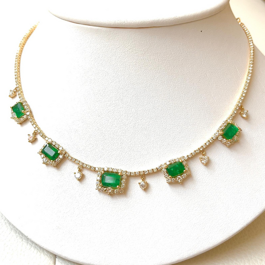 Retangular Cut Emerald 10.0 CT Natural Diamond Necklace 14k Yellow Gold (IGI)