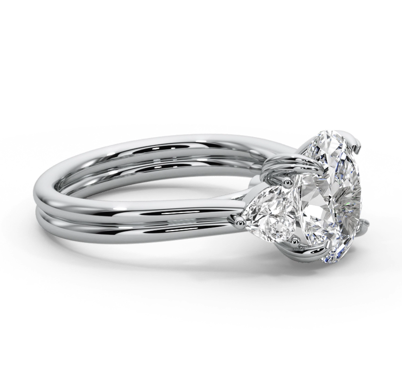 Oval Cut 3.00 CT F VS2 Lab Grown Diamond Ring in 14K Gold (IGI Certified)