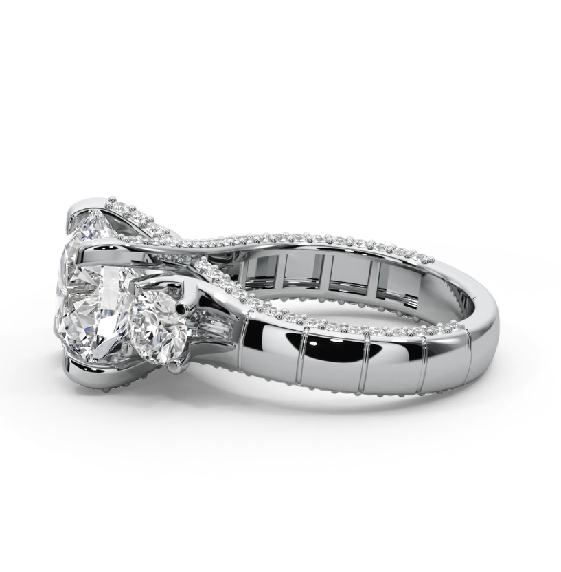 Round Cut 7.00 CT Lab Diamond Ring | F VS1 Center | 14K Gold | IGI Certified