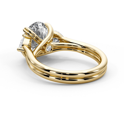Oval Cut 3.00 CT F VS2 Lab Grown Diamond Ring in 14K Gold (IGI Certified)