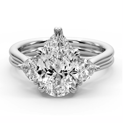 Pear Cut 3.00 CT F VS2 Lab Grown Diamond Ring in 14K Gold (IGI Certified)