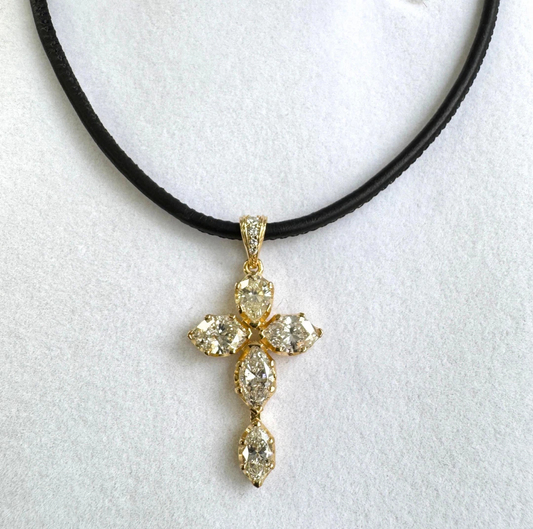 Marquise Cut 3.37CT Natural Diamond Pendant 14k Yellow Gold (IGI)